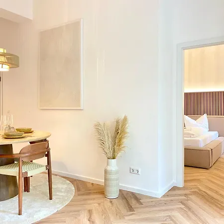 Loft Am Lech I Rollstuhlgerecht I Tiefgarage I Kueche I Terrasse Apartament *