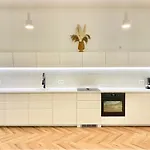 Loft Am Lech I Rollstuhlgerecht I Tiefgarage I Kueche I Terrasse *